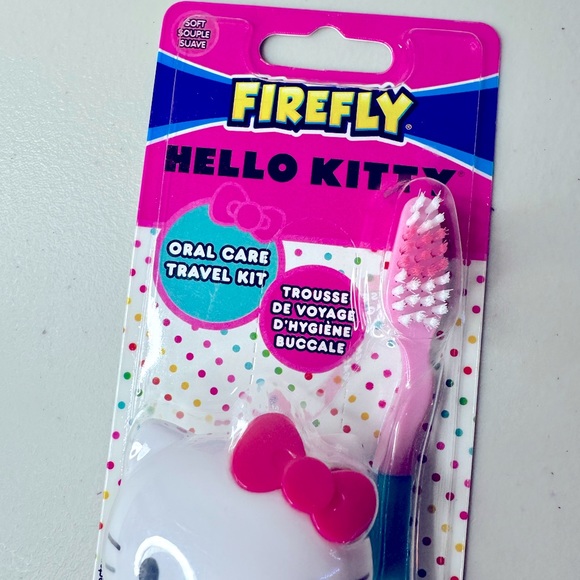 Hello Kitty Toothbrush with Cap - Picture 3 of 4